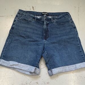 DKNY Women's Dark Blue Denim Cuffed Jean Summer Shorts